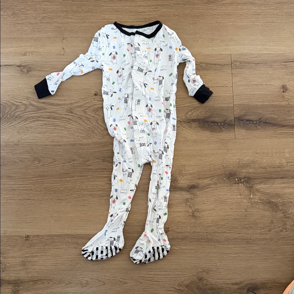 Magnetic Me White Footie with Fun Print